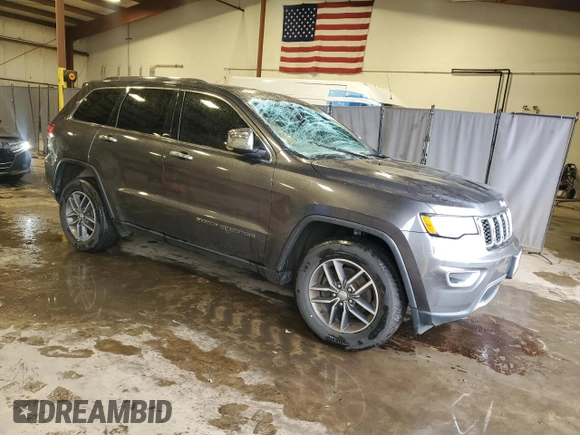 2017 Jeep Grand Cherokee Limited with VIN 1C4RJFBG7HC637284, listed as a Copart auction lot 57667615 with 118,232 mi miles and Salvage title. Bid and sale history available at DreamBid. Image 4.
