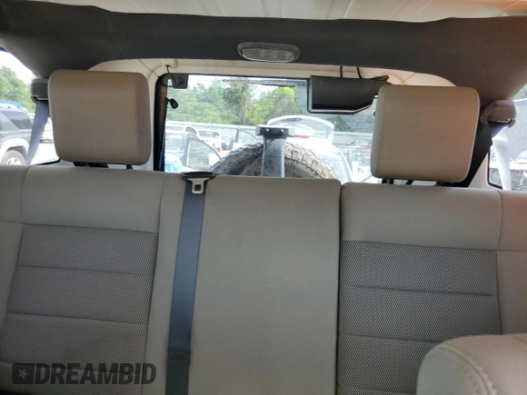 2008 Jeep Wrangler Unlimited Rubicon with VIN 1J8GA69198L547152, listed as a Copart auction lot 61539585 with 158,949 mi miles and Salvage title. Bid and sale history available at DreamBid. Image 10.