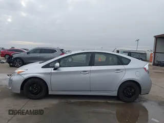 2015 Toyota Prius Four z VIN JTDKN3DU7F1942591, wystawiony jako IAAI lot #41439295 z przebiegiem 86 406 mil mil oraz . Historia ofert i sprzedaży dostępna na DreamBid. Obrazek 15.