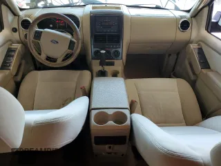 2006 Ford Explorer XLT с VIN 1FMEU73EX6ZA02896, выставлен на аукционе Copart как лот 62472545 с пробегом 150 672 миль миль и Списание • Salvage title. История ставок и продаж доступна на DreamBid. Изображение 8.