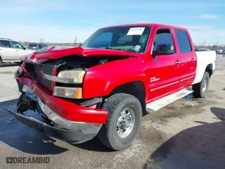 2003 Chevrolet Silverado 2500HD LS with VIN 1GCHK231X3F227601, listed as a IAAI auction lot 41295238 with 218,021 mi miles. Bid and sale history available at carsss.com. Image 17.