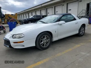 2002 Chevrolet Camaro z VIN 2G1FP22K122109268, wystawiony jako Copart lot #49783835 z przebiegiem 205 201 mil mil oraz Szkoda całkowita • Salvage title. Historia ofert i sprzedaży dostępna na DreamBid. Obrazek 1.