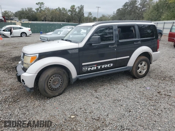 2008 Dodge Nitro SLT with VIN 1D8GT58K38W287613, listed as a Copart auction lot 81617524 with 215,976 mi miles and Salvage Title. Bid and sale history available at DreamBid. Image 1.