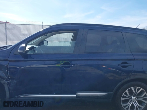 2016 Mitsubishi Outlander SE with VIN JA4AZ3A32GZ064867, listed as a IAAI auction lot 41599000 with 113,159 mi miles and . Bid and sale history available at DreamBid. Image 14.