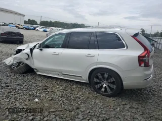 2024 Volvo XC90 Ultimate Bright Theme z VIN YV4H60CF8R1159757, wystawiony jako Copart lot #72123454 z przebiegiem Nie podano mil oraz Szkoda całkowita • Salvage title. Historia ofert i sprzedaży dostępna na DreamBid. Obrazek 2.