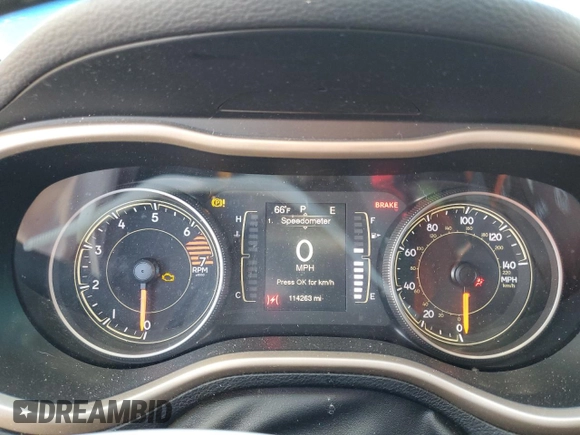 2018 Jeep Cherokee Latitude with VIN 1C4PJLCB5JD544613, listed as a Copart auction lot 47477085 with 114,263 mi miles and Salvage Title. Bid and sale history available at carsss.com. Image 9.