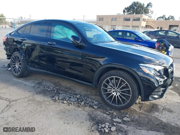 2019 Mercedes-Benz GLC with VIN WDC0J4KB5KF600462, listed as a IAAI auction lot 41709879 with 40,128 mi miles. Bid and sale history available at carsss.com. Image 1.