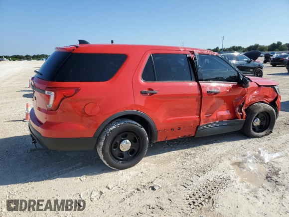 2016 Ford Utility Police Interceptor with VIN 1FM5K8AR9GGB55543, listed as a Copart auction lot 72181274 with 67,539 mi miles and Salvage Title. Bid and sale history available at carsss.com. Image 3.