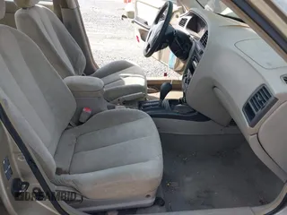 2002 Hyundai Elantra GLS с VIN KMHDN45D92U459802, выставлен на аукционе IAAI как лот 42193533 с пробегом 192 993 миль миль и . История ставок и продаж доступна на DreamBid. Изображение 5.