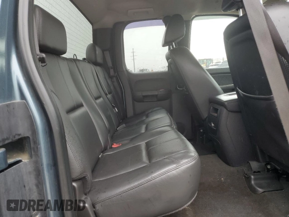 2007 Chevrolet Silverado 1500 1LT with VIN 1GCEK19J27E596422, listed as a Copart auction lot 56090475 with 199,260 mi miles and Salvage Title. Bid and sale history available at DreamBid. Image 10.