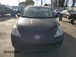 2010 Nissan Versa 1.6 with VIN 3N1CC1AP0AL366599, listed as a Copart auction lot 44592695 with 184,527 mi miles and Salvage Title. Bid and sale history available at carsss.com. Image 5.