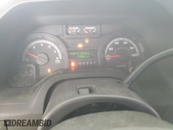 2009 Ford Econoline Passenger XL с VIN 1FBSS31L59DA66857, выставлен на аукционе Copart как лот 53545875 с пробегом 175 840 миль миль и Чистый • Clean title. История ставок и продаж доступна на DreamBid. Изображение 9.