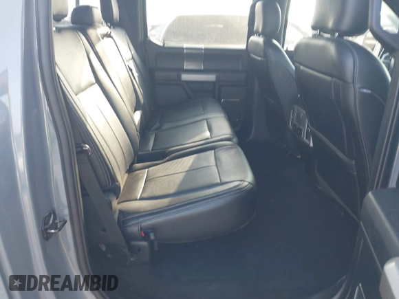 2020 Ford F-150 XL z VIN 1FTEW1EP5LKD31715, wystawiony jako IAAI lot #42326958 z przebiegiem 62 390 mil mil oraz . Historia ofert i sprzedaży dostępna na DreamBid. Obrazek 8.