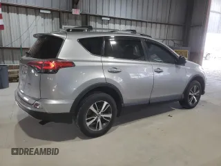 2017 Toyota RAV4 XLE with VIN 2T3WFREV5HW403884, listed as a Copart auction lot 53681565 with 83,658 mi miles and Clean Title. Bid and sale history available at DreamBid. Image 3.