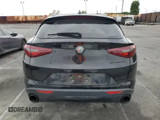 2020 Alfa Romeo Stelvio Sport z VIN ZASPAJAN9L7C95274, wystawiony jako Copart lot #57293245 z przebiegiem 63 881 mil mil oraz Szkoda całkowita • Salvage title. Historia ofert i sprzedaży dostępna na DreamBid. Obrazek 6.