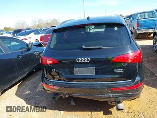 2015 Audi Q5 Premium with VIN WA1CFAFP9FA145346, listed as a IAAI auction lot 41470404 with 167,210 mi miles. Bid and sale history available at carsss.com. Image 16.