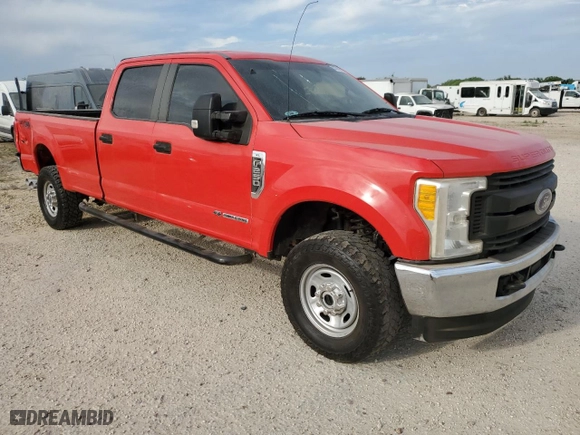 2017 Ford Super Duty F-250 SRW Lariat with VIN 1FT7W2BT7HEC85021, listed as a Copart auction lot 53759605 with 298,409 mi miles and Clean Title. Bid and sale history available at carsss.com. Image 4.