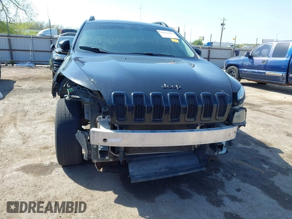 2017 Jeep Cherokee Sport z VIN 1C4PJLAB7HW617014, wystawiony jako IAAI lot #42024427 z przebiegiem 196 968 mil mil oraz . Historia ofert i sprzedaży dostępna na DreamBid. Obrazek 13.