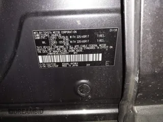 2018 Toyota RAV4 XLE with VIN JTMRFREV8JJ208377, listed as a IAAI auction lot 41629369 with 160,870 mi miles. Bid and sale history available at carsss.com. Image 9.