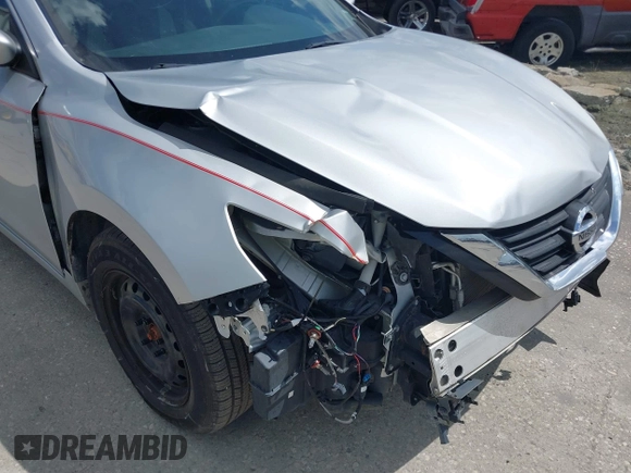 2018 Nissan Altima 2.5 S with VIN 1N4AL3AP4JC179349, listed as a IAAI auction lot 42011757 with 1 mi miles. Bid and sale history available at carsss.com. Image 6.