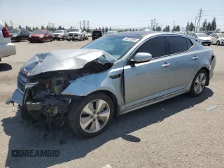 2016 Kia Optima EX with VIN KNAGN4AD8G5098228, listed as a Copart auction lot 52412895 with 157,804 mi miles and Salvage title. Bid and sale history available at DreamBid. Image 1.