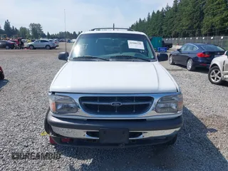 1998 Ford Explorer XL z VIN 1FMZU34E3WZA90831, wystawiony jako IAAI lot #42500120 z przebiegiem 97 799 mil mil oraz . Historia ofert i sprzedaży dostępna na DreamBid. Obrazek 11.