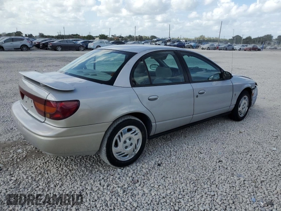 2000 Saturn SL z VIN 1G8ZK5276YZ224500, wystawiony jako Copart lot #45083945 z przebiegiem 130 766 mil mil oraz Szkoda całkowita • Salvage title. Historia ofert i sprzedaży dostępna na DreamBid. Obrazek 3.