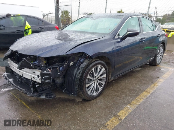 2021 Lexus ES with VIN 58ADA1C12MU012436, listed as a IAAI auction lot 41782514 with 37,689 mi miles. Bid and sale history available at carsss.com. Image 18.