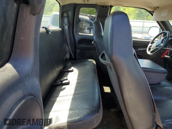 2001 Dodge 2500 with VIN 1B7KF23Z81J581286, listed as a Copart auction lot 54329385 with 148,859 mi miles and Salvage title. Bid and sale history available at DreamBid. Image 10.