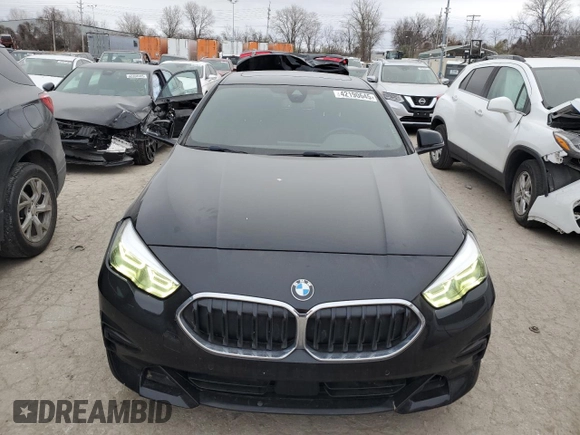 2022 BMW 2 Series 228i xDrive with VIN WBA73AK0XN7K39818, listed as a Copart auction lot 42190645 with 98,490 mi miles and Salvage Title. Bid and sale history available at carsss.com. Image 5.
