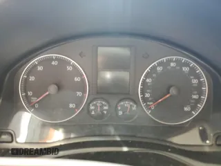 2005 Volkswagen Jetta Value Edition с VIN 3VWPF71K85M647513, выставлен на аукционе Copart как лот 83690584 с пробегом Не указан миль и Списание • Salvage title. История ставок и продаж доступна на DreamBid. Изображение 9.