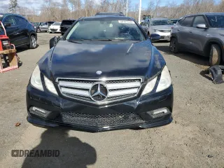 2010 Mercedes-Benz E-Class E 550 with VIN WDDKJ7CB3AF009212, listed as a Copart auction lot 48185345 with 132,734 mi miles and Clean Title. Bid and sale history available at carsss.com. Image 5.