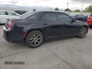2016 Chrysler 300 S z VIN 2C3CCAGGXGH304802, wystawiony jako Copart lot #55856775 z przebiegiem 118 844 mil mil oraz Szkoda całkowita • Salvage title. Historia ofert i sprzedaży dostępna na DreamBid. Obrazek 3.