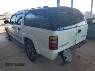 2004 Chevrolet Suburban LS with VIN 1GNEC16T84J149865, listed as a Copart auction lot 53901895 with 264,465 mi miles and Salvage Title. Bid and sale history available at carsss.com. Image 2.