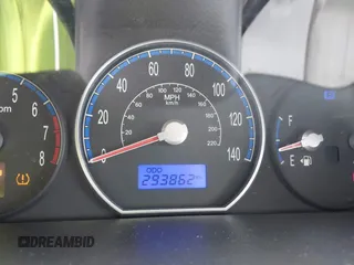 2007 Hyundai Santa Fe GLS z VIN 5NMSG13D27H013237, wystawiony jako IAAI lot #41911664 z przebiegiem 293 862 mil mil oraz . Historia ofert i sprzedaży dostępna na DreamBid. Obrazek 7.