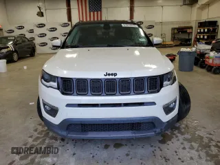 2019 Jeep Compass Limited with VIN 3C4NJDCB8KT729537, listed as a Copart auction lot 57814315 with 67,484 mi miles and Salvage title. Bid and sale history available at DreamBid. Image 5.
