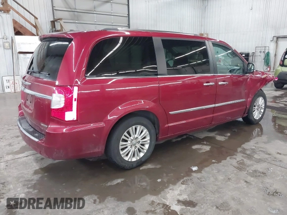 2014 Chrysler Town & Country Limited z VIN 2C4RC1GG2ER453993, wystawiony jako IAAI lot #41942877 z przebiegiem 181 701 mil mil oraz . Historia ofert i sprzedaży dostępna na DreamBid. Obrazek 4.