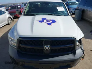 2019 Ram 1500 Classic Tradesman with VIN 3C6JR6DT1KG509991, listed as a IAAI auction lot 41659174 with 186,153 mi miles. Bid and sale history available at carsss.com. Image 12.