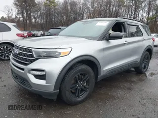 2021 Ford Explorer XLT with VIN 1FMSK8DH2MGA10393, listed as a IAAI auction lot 41937483 with 39,716 mi miles. Bid and sale history available at carsss.com. Image 6.