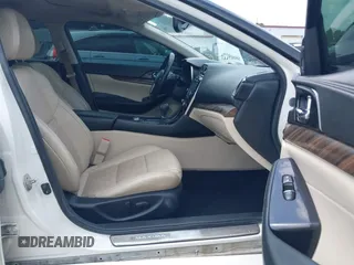 2018 Nissan Maxima Platinum с VIN 1N4AA6AP1JC375384, выставлен на аукционе IAAI как лот 42269988 с пробегом 131 862 миль миль и . История ставок и продаж доступна на DreamBid. Изображение 5.