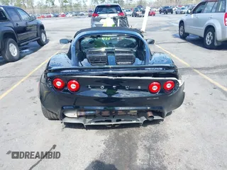 2009 Lotus Elise z VIN SCCZC111X9HL30236, wystawiony jako IAAI lot #41717892 z przebiegiem Nie podano mil oraz . Historia ofert i sprzedaży dostępna na DreamBid. Obrazek 16.