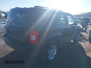 2016 Jeep Patriot Sport with VIN 1C4NJPBB6GD703468, listed as a IAAI auction lot 41684888 with 108,883 mi miles and . Bid and sale history available at carsss.com. Image 4.