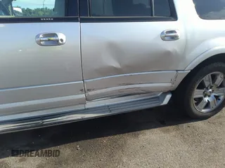 2010 Ford Expedition Max Limited с VIN 1FMJK1K53AEA19929, выставлен на аукционе IAAI как лот 42483908 с пробегом 260 943 миль миль и . История ставок и продаж доступна на DreamBid. Изображение 6.