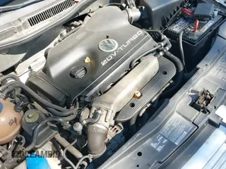 2001 Volkswagen Jetta GLS with VIN 3VWSD29M21M031373, listed as a IAAI auction lot 42951401 with 121,630 mi miles and . Bid and sale history available at DreamBid. Image 14.