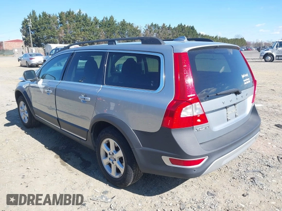 2011 Volvo XC70 3.2L with VIN YV4952BZXB1114680, listed as a IAAI auction lot 41883725 with 88,328 mi miles and . Bid and sale history available at DreamBid. Image 3.