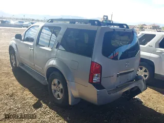 2006 Nissan Pathfinder SE with VIN 5N1AR18UX6C616640, listed as a IAAI auction lot 41451002 with 208,155 mi miles. Bid and sale history available at carsss.com. Image 3.
