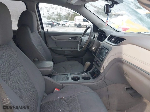 2013 Chevrolet Traverse LS with VIN 1GNKRFED5DJ241654, listed as a IAAI auction lot 41504470 with NaN miles. Bid and sale history available at carsss.com. Image 5.