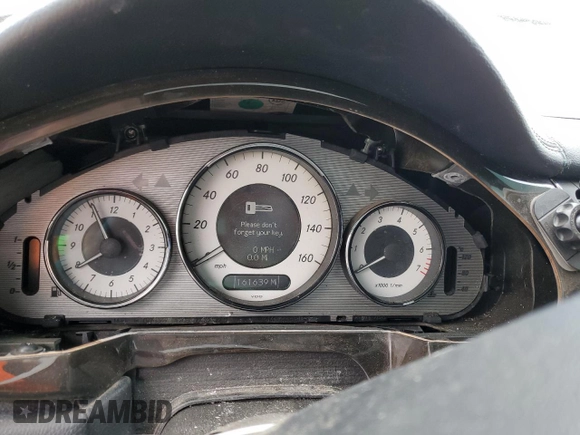 2009 Mercedes-Benz CLS 550 с VIN NCS108360, выставлен на аукционе Copart как лот 50796655 с пробегом 161 639 миль миль и Списание • Salvage title. История ставок и продаж доступна на DreamBid. Изображение 9.