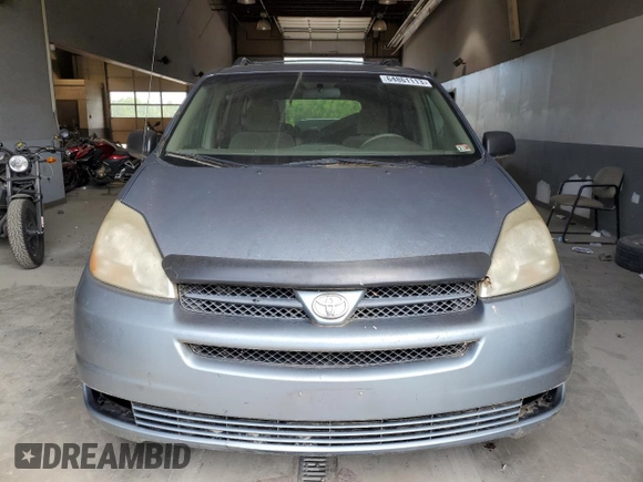 2004 Toyota Sienna CE with VIN 5TDZA23C84S022708, listed as a Copart auction lot 70347683 with 190,585 mi miles and Non Repairable. Bid and sale history available at carsss.com. Image 5.