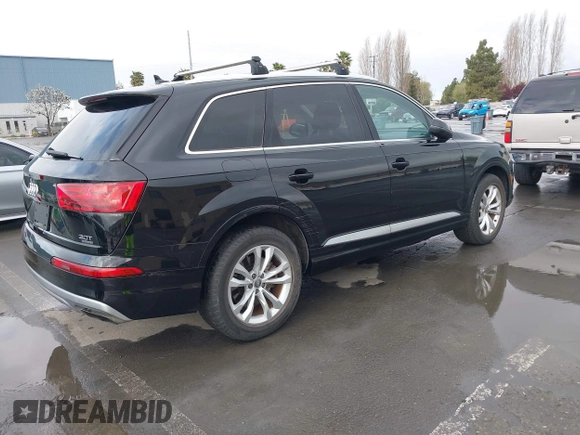 2017 Audi Q7 Premium Plus with VIN WA1LABF73HD006688, listed as a IAAI auction lot 41906362 with 65,851 mi miles. Bid and sale history available at carsss.com. Image 4.